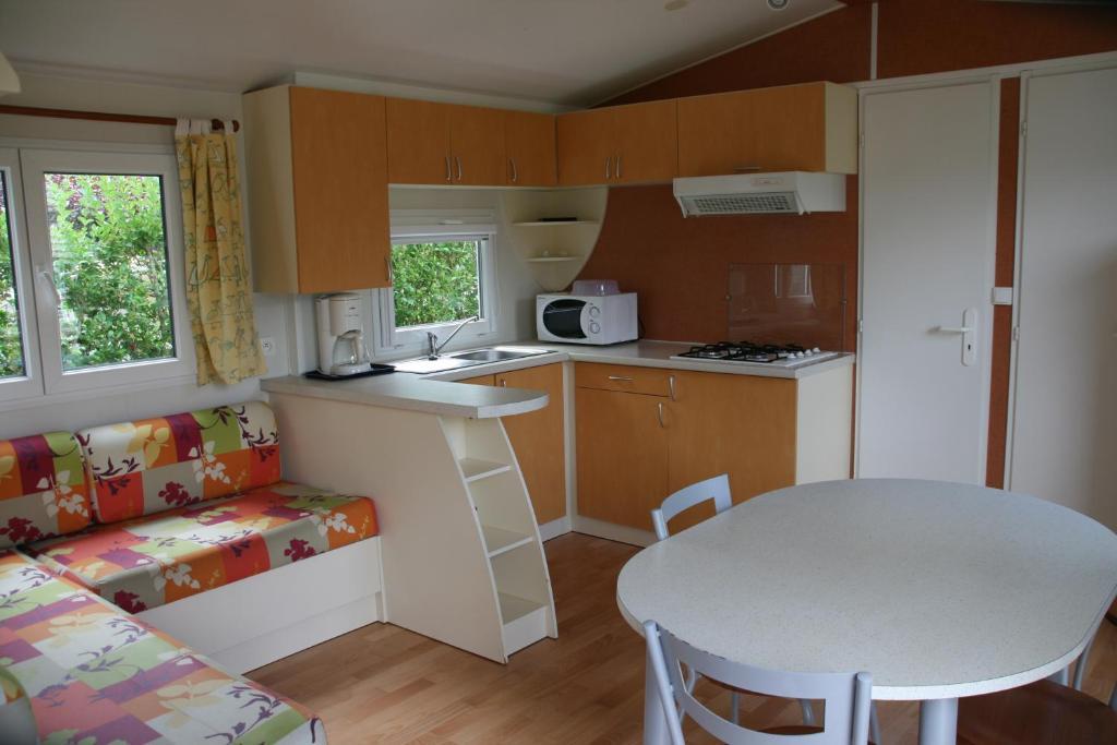 Hotel Camping De La Baie La Trinité-sur-Mer Pokoj fotografie
